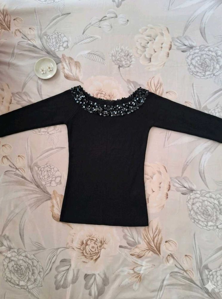 Chic Black Sequin Neck Top