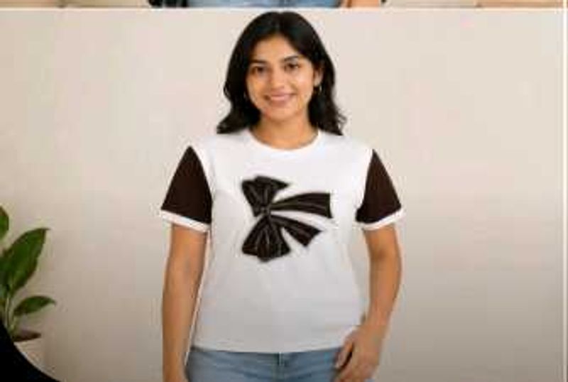 Chic Bow Graphic Tee