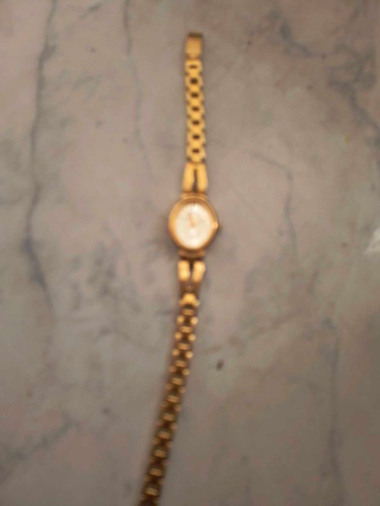 Titan Gold Watch For Girls / Women's