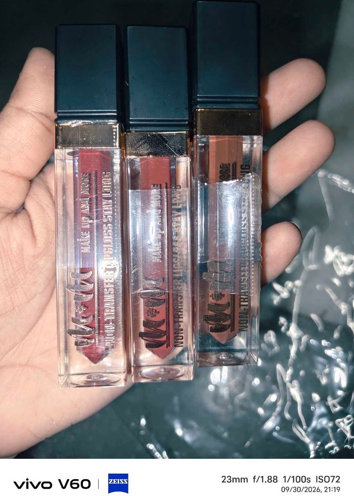 Set of 3 Matte Liquid Lipsticks