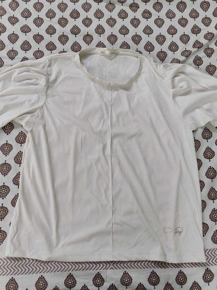 Chic White Puff Sleeve T-Shirt