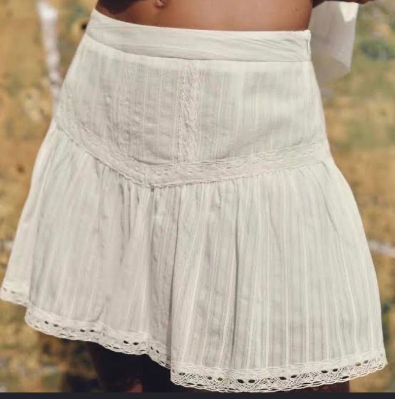 ZARA lace trim skort