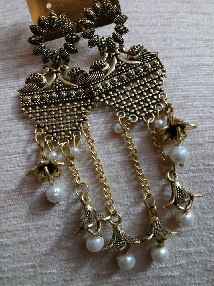 Peacock Earrings 🦚 😀
