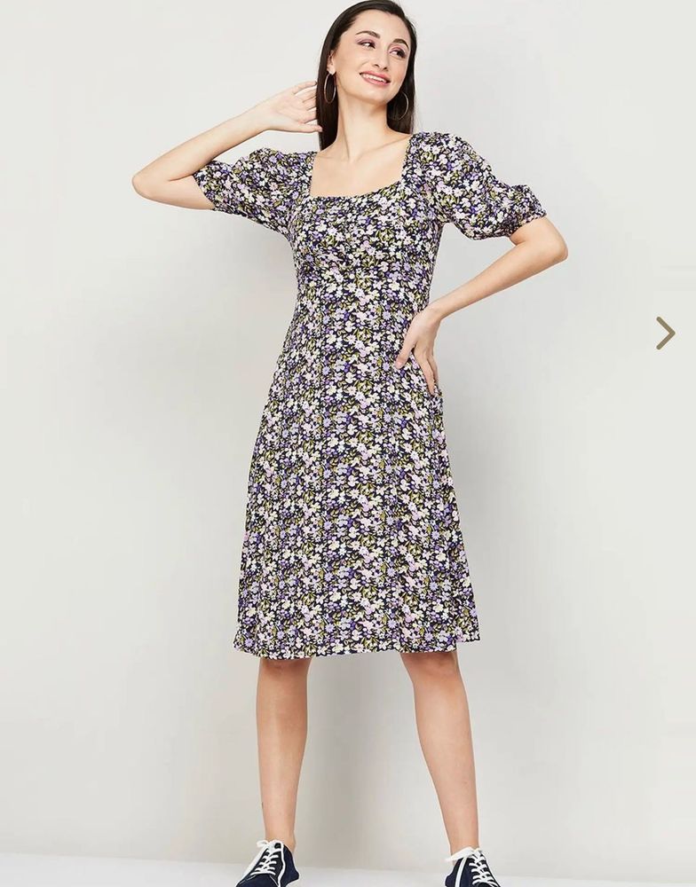 Floral Puff Sleeve Square Neck Dress