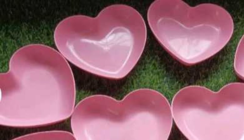 10 Pink Heart-Shaped Serving Bowls