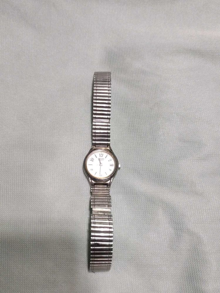 Assortment of Women  Watch