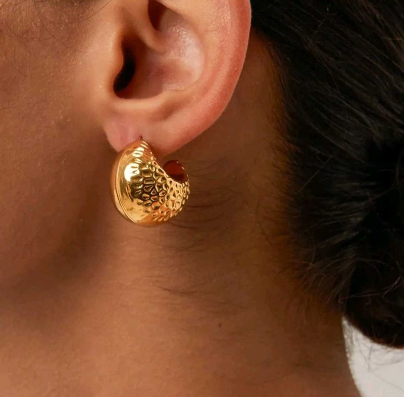 Gold Hoop Antiturnish Earrings