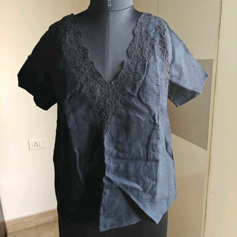 Black linen top