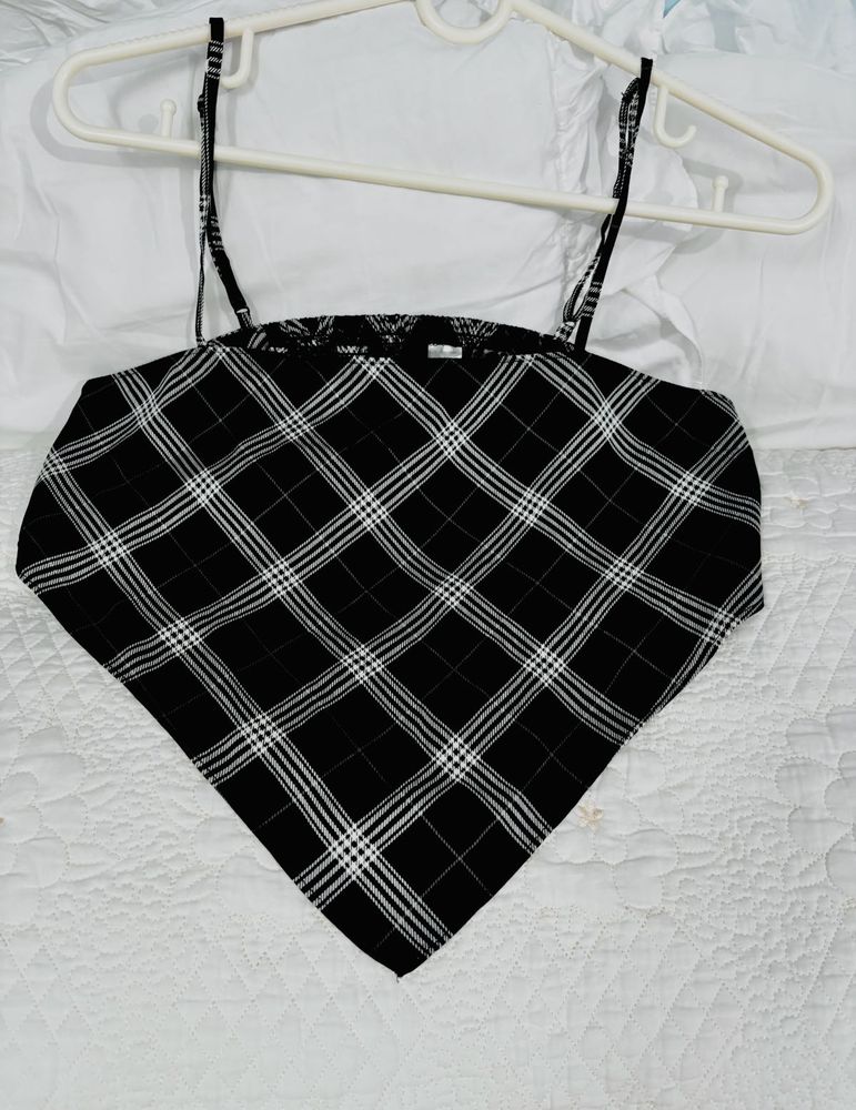 Trendy Plaid Bandana Crop Top