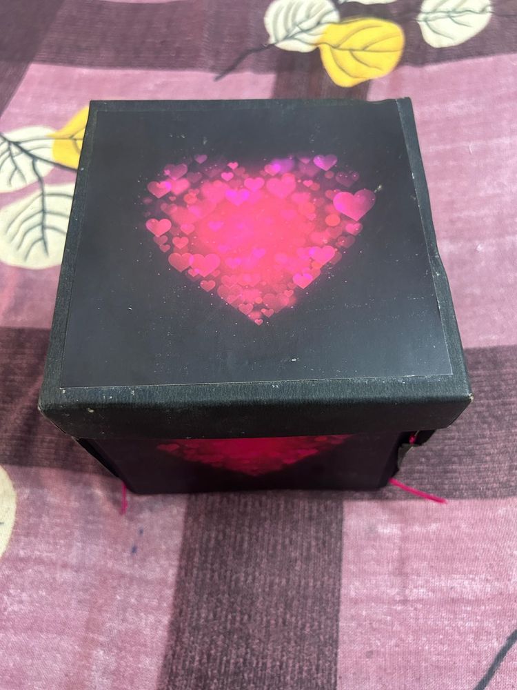 Crimson Bloom Explosion Box ❤️