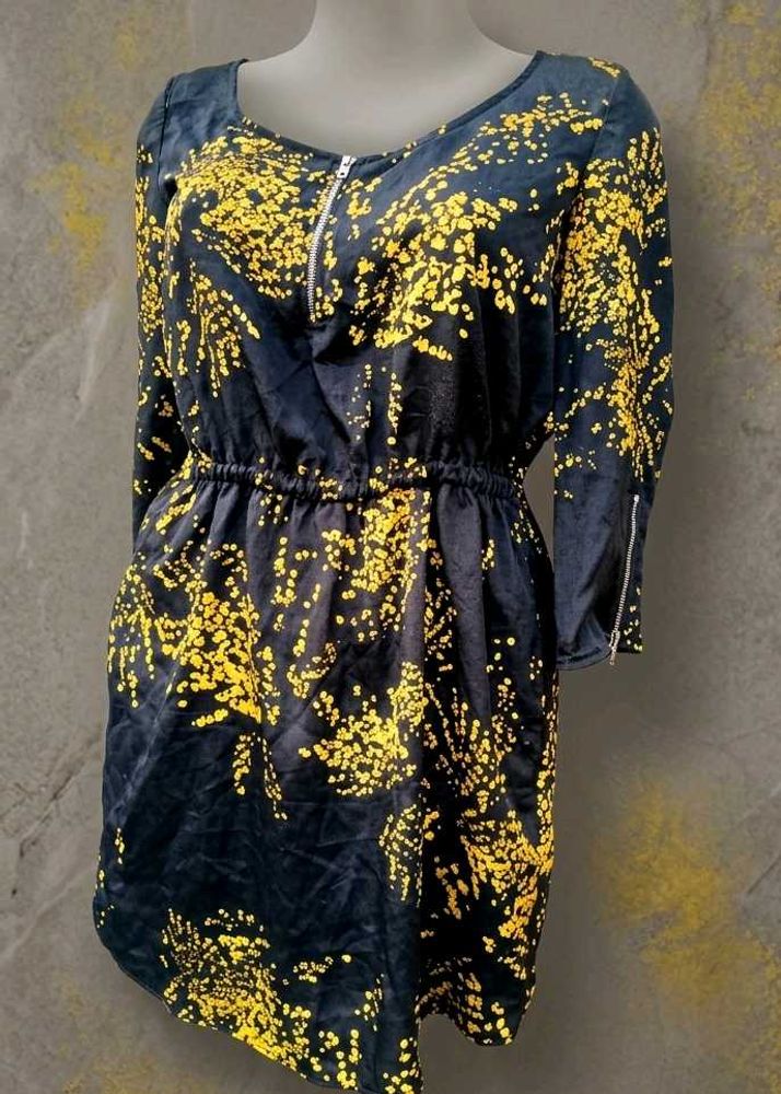 Stylish Dark Blue &amp; Yellow Print Dress