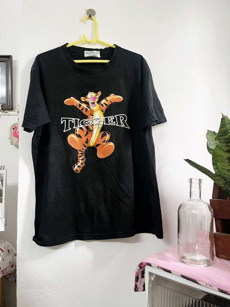 Vintage Tigger Graphic Tee
