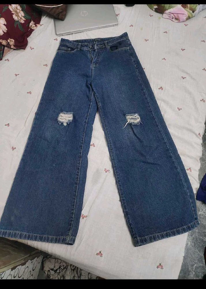 Trendy Ripped Wide Leg Jeans
