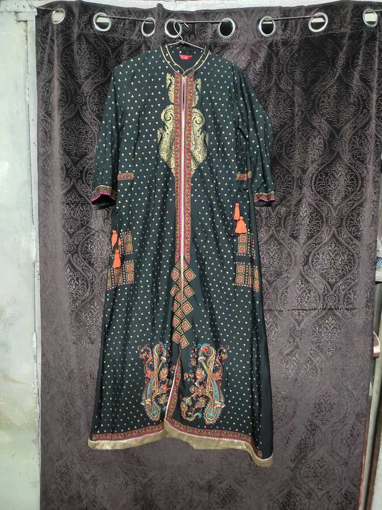 W Foil Print Black Kurti