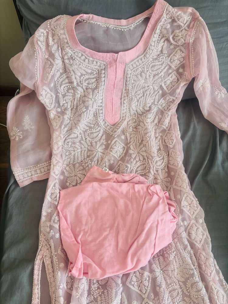 Elegant Pink Chikankari Kurta Set