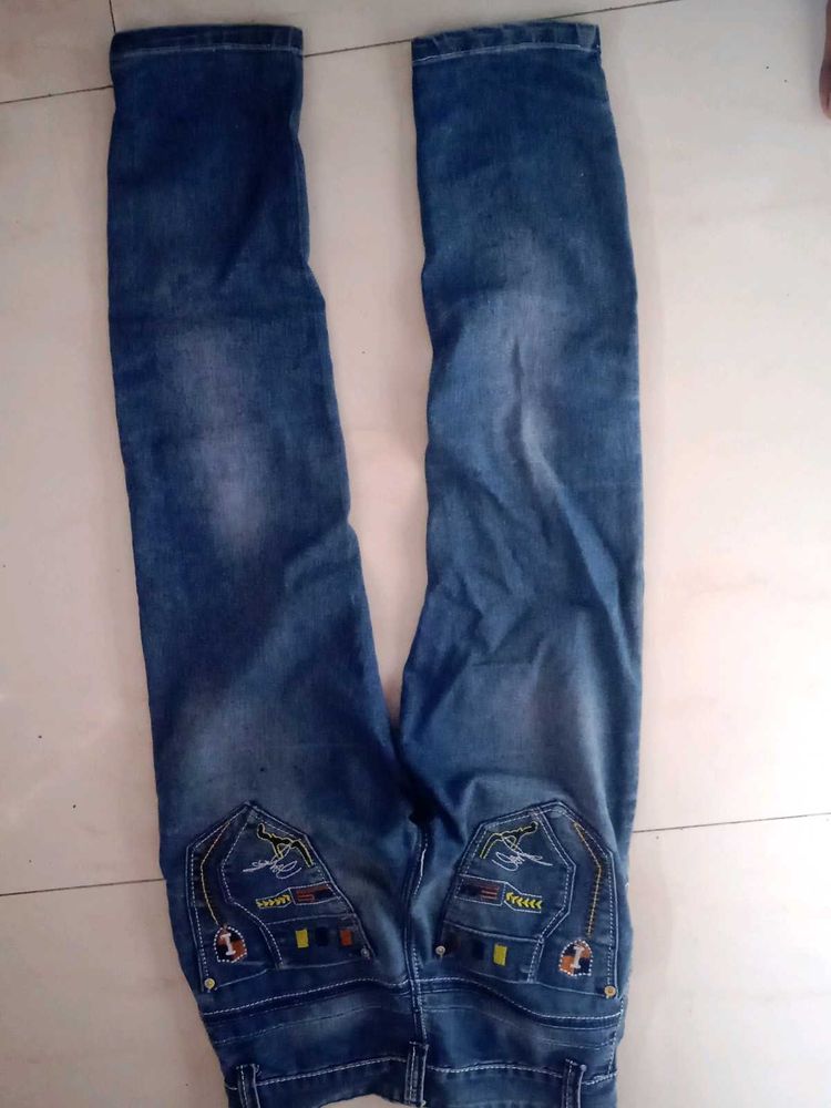 Stylish Blue Denim Jeans