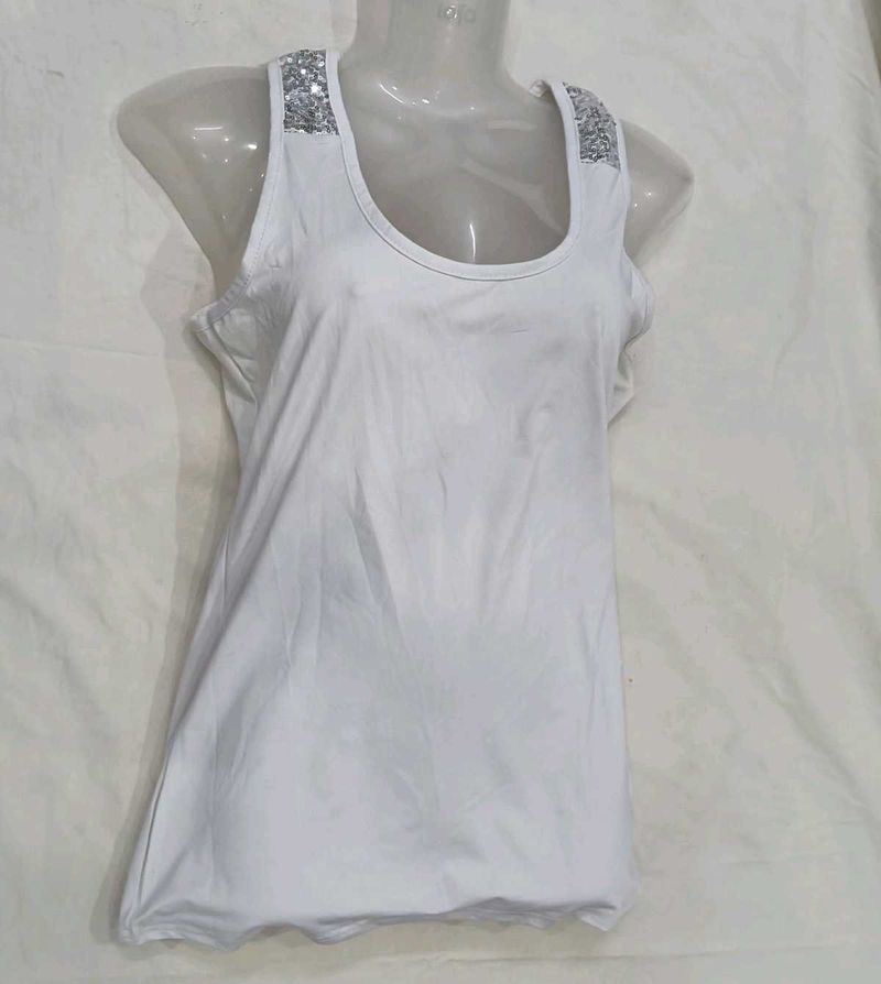 White Tank 👗Top with Sequins
