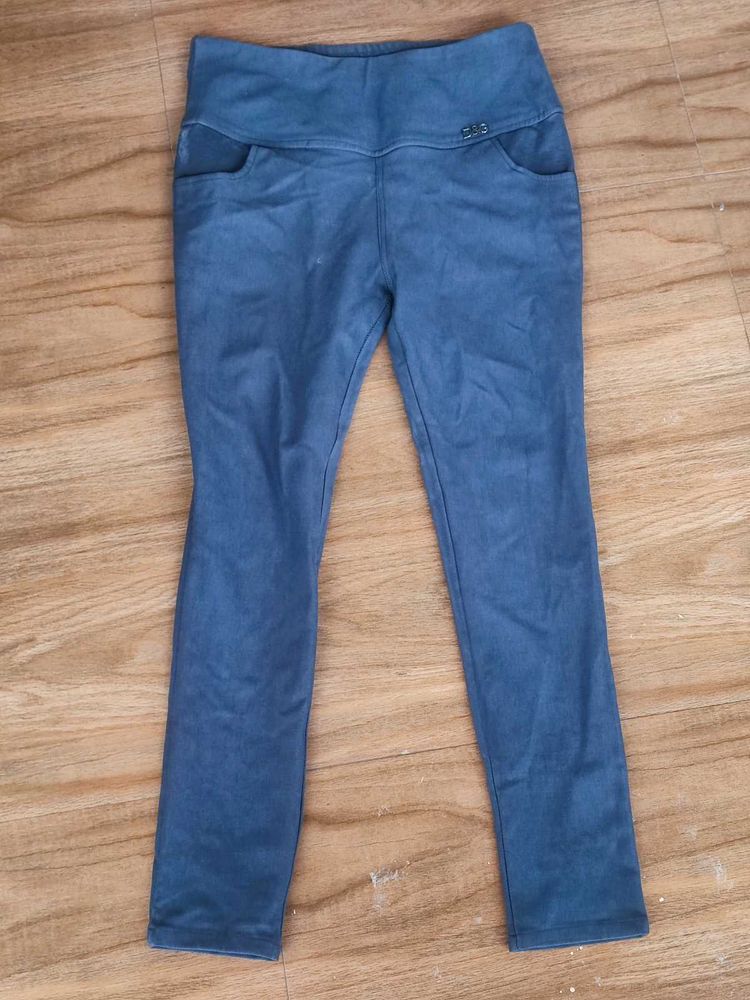 D&amp;G Women's Blue Semi-casual Jeggings