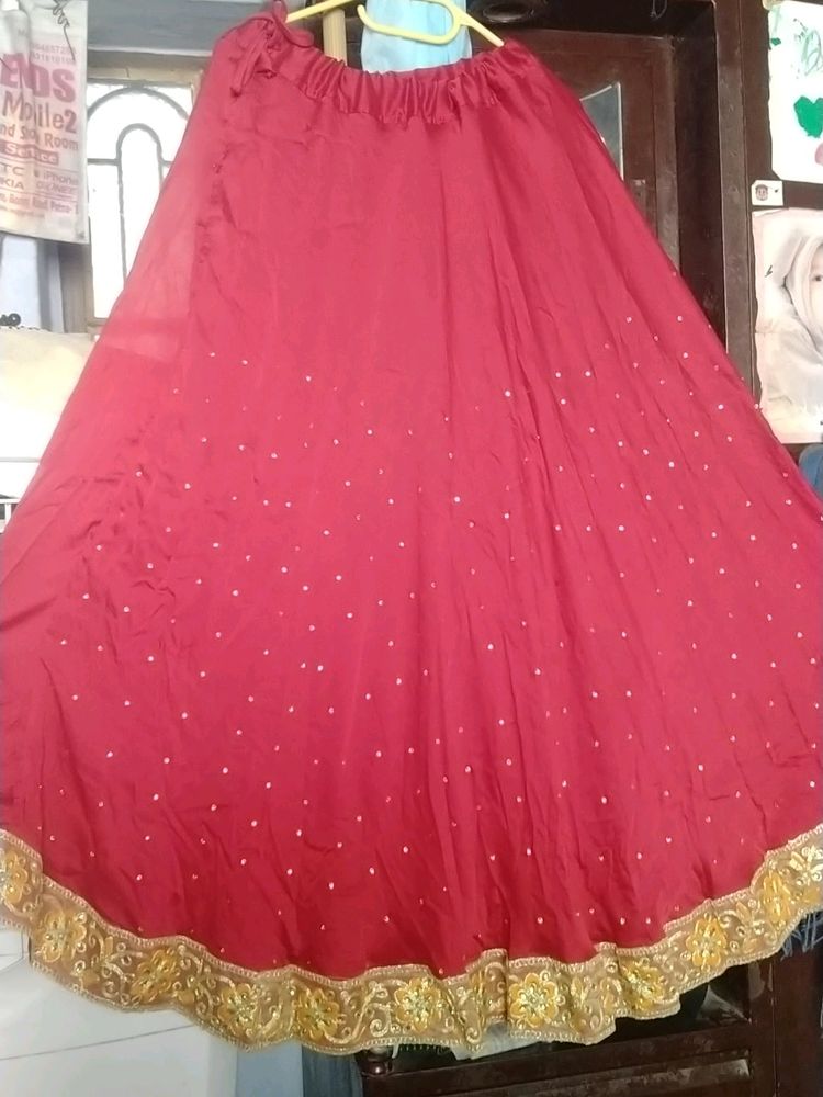 Q Beautiful Skirt And Kurta(Sharara).