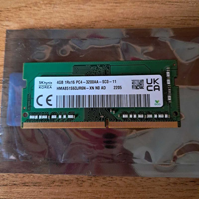 SK hynix 4GB DDR4 RAM Module