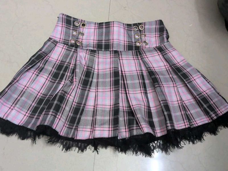 Gothic/Alt Pink Plaid Pleated Mini Skirt