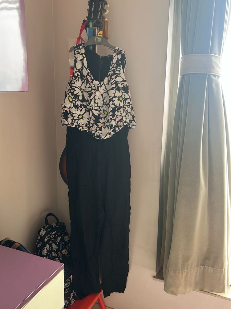 Floral Print Jumpsuit with Zipper