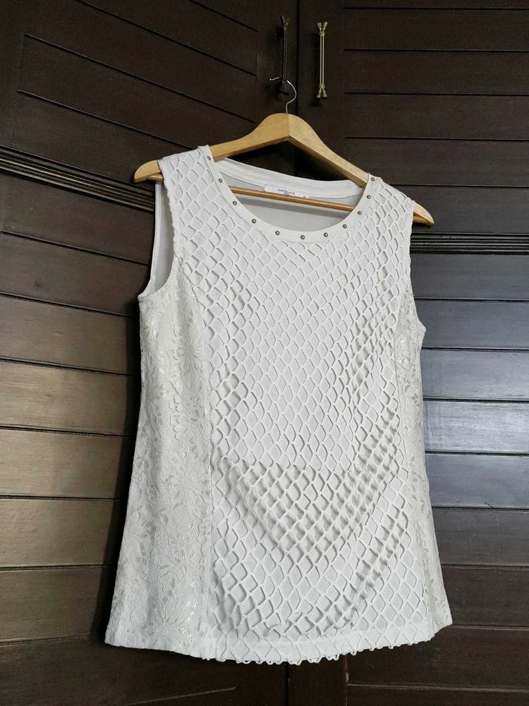 Chatelaine White Sleeveless Lace Top