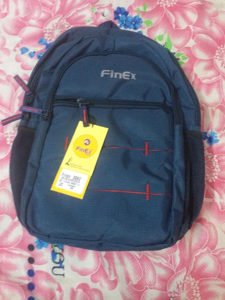 small bag for boys and girls few minutes offer