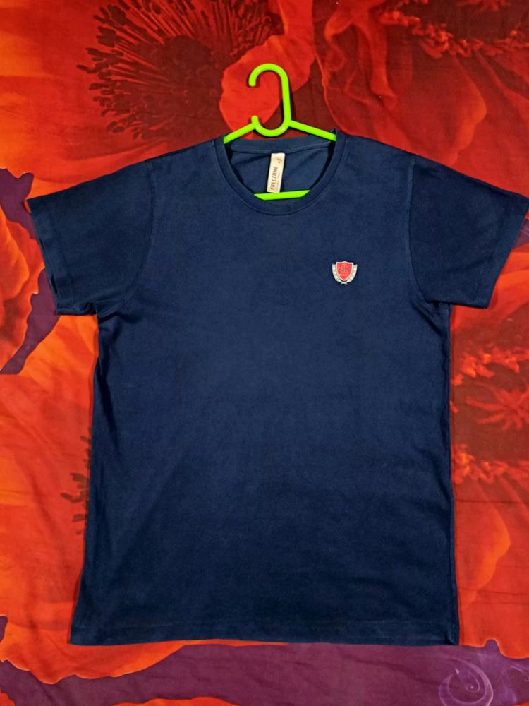 🛑Sale!! Freezone : Navy Blue T-shirt
