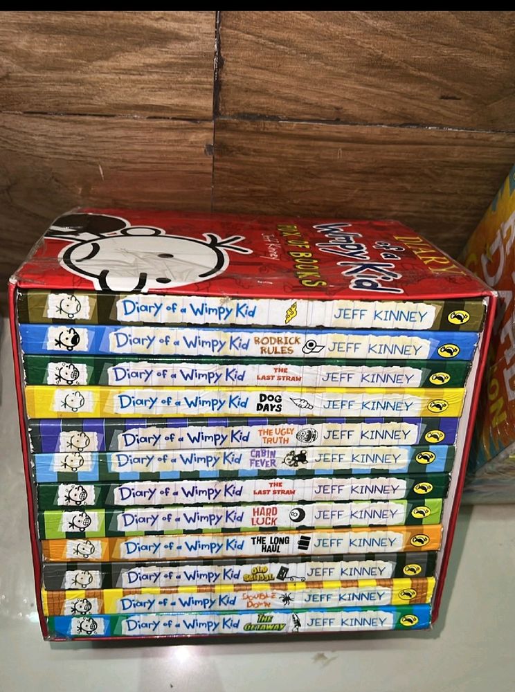 Dairy Of A Wimpy Kid 12 Books Complete Box Set