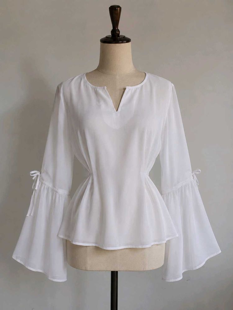 Chic White Bell Sleeve Top ✨