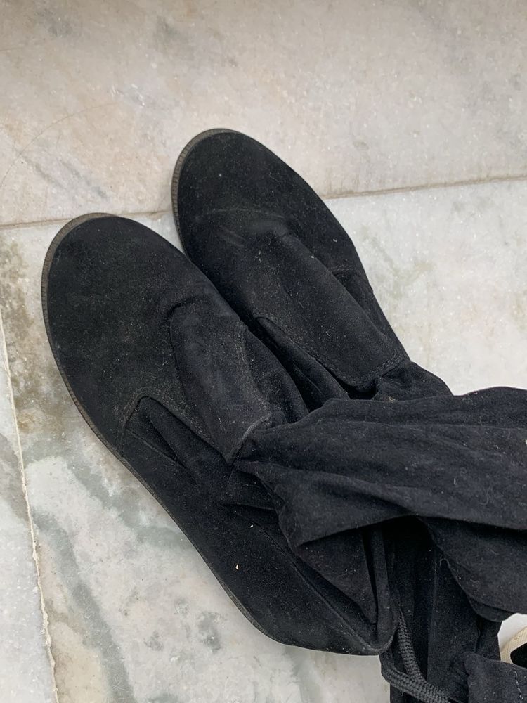 Black Suede Knee-High Boots