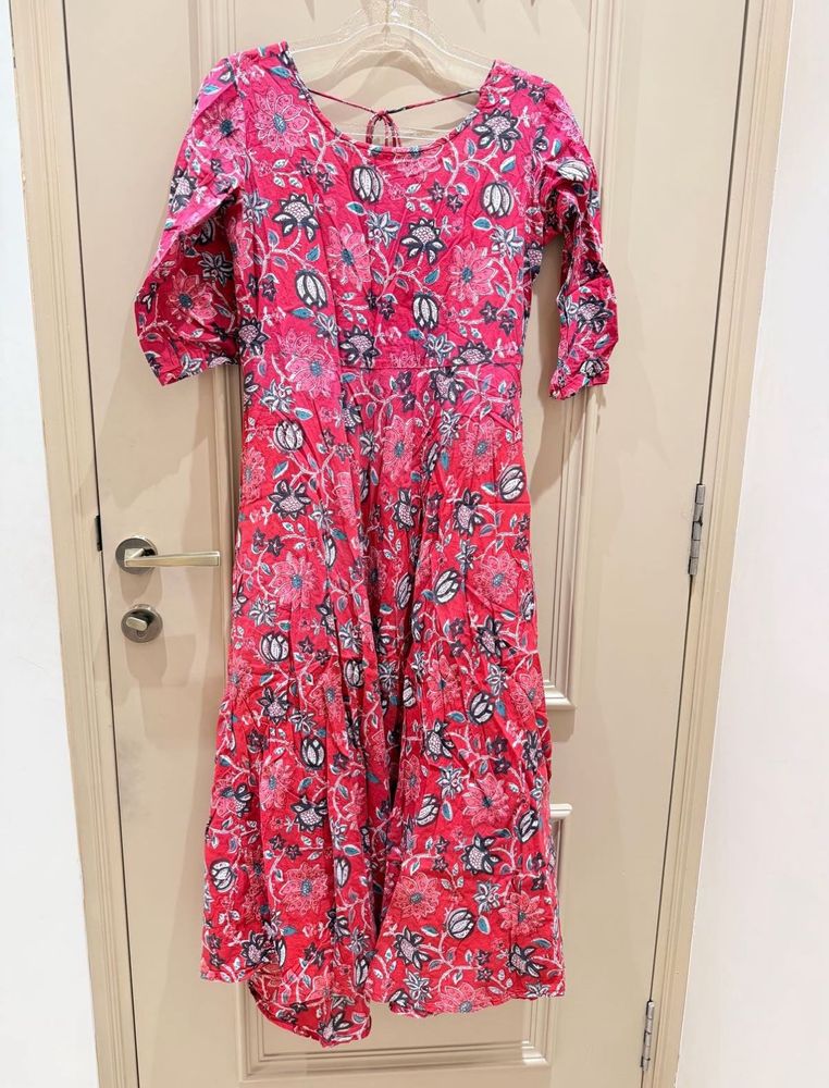 Vibrant Floral Print Ethnic Gown