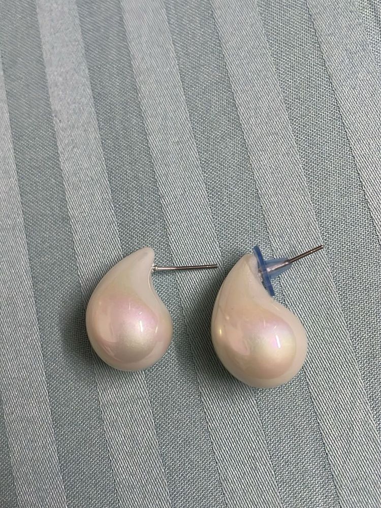 Elegant Pearl Drop Earrings