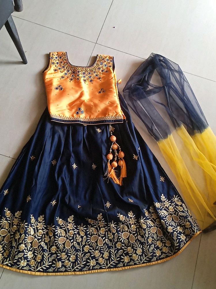 Girl's Lehenga Choli Set