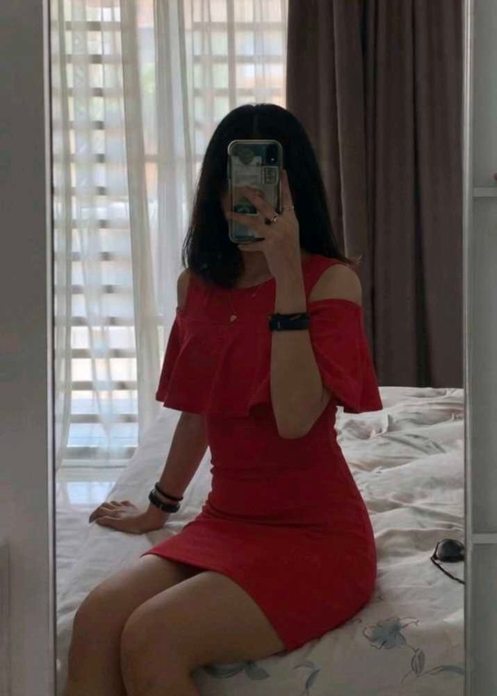 off shoulder ruffle dress ❤️