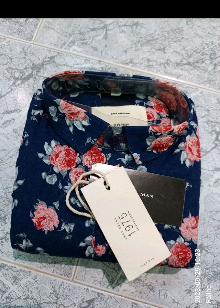 Zara Floral Shirt Size M