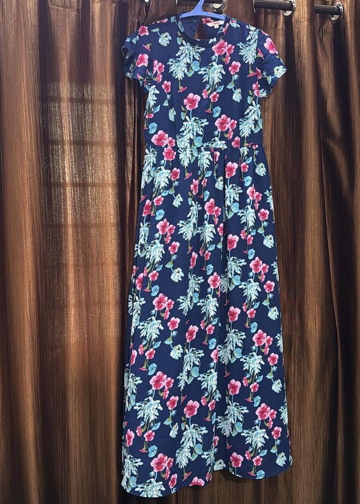 Floral blue maxi dress