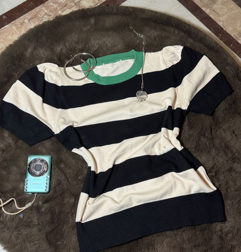 Vintage Striped Puff Sleeve Top
