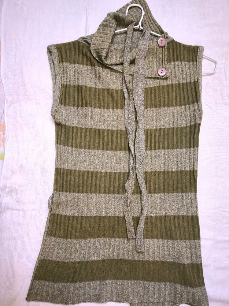 High Neck 🧣 Top