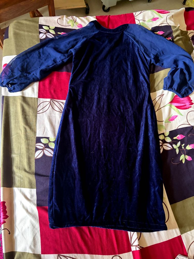 Elegant Blue Velvet Dress