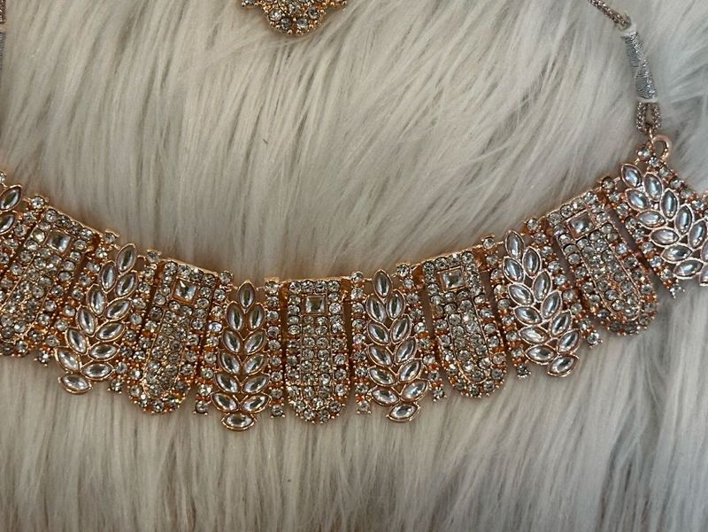 Exquisite Indian Kundan Necklace Set