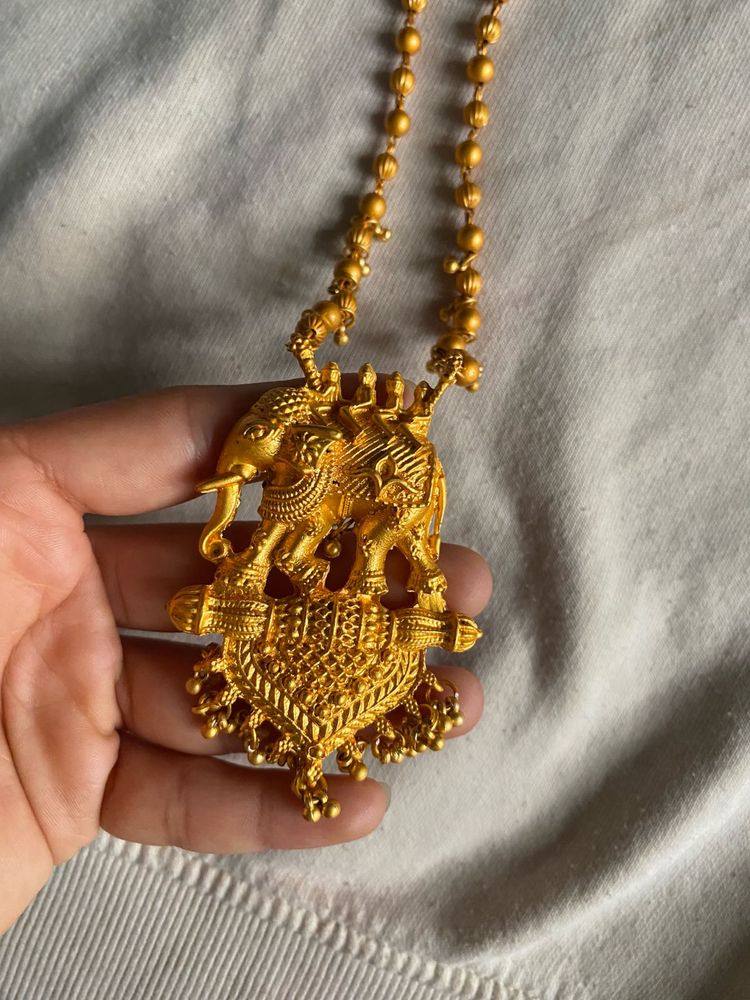Exquisite Elephant Pendant Necklace