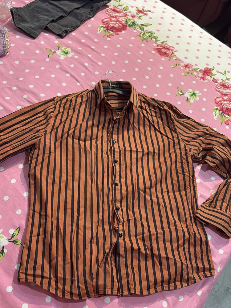 Stylish Striped Men's Shirt