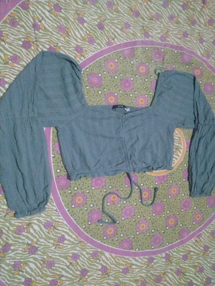 Chic Square Neck Crop Top
