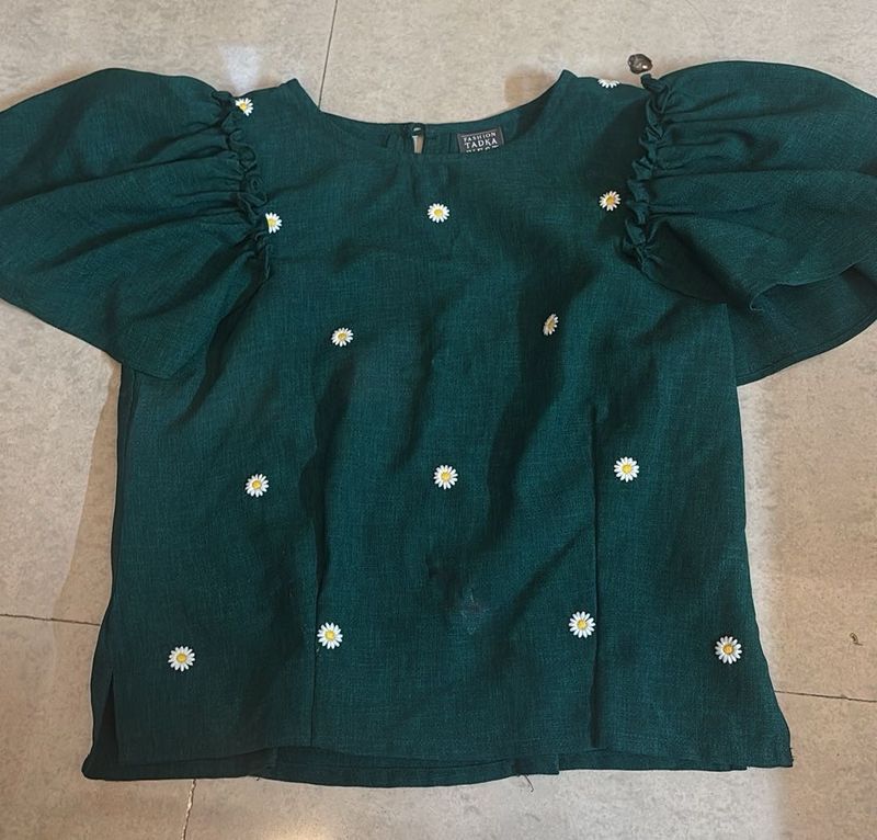 Cute embroidered green tunic
