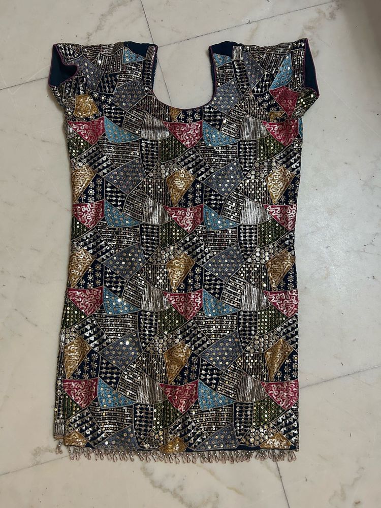 Embellished Ethnic pls o suit