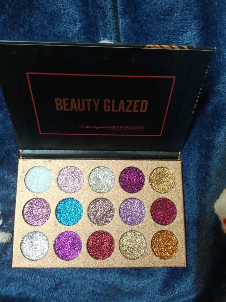 Beauty Glazed Glitter Eyeshadow Palette