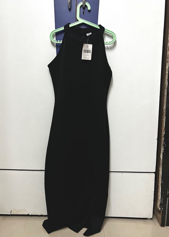 Black Dress With Side Slit