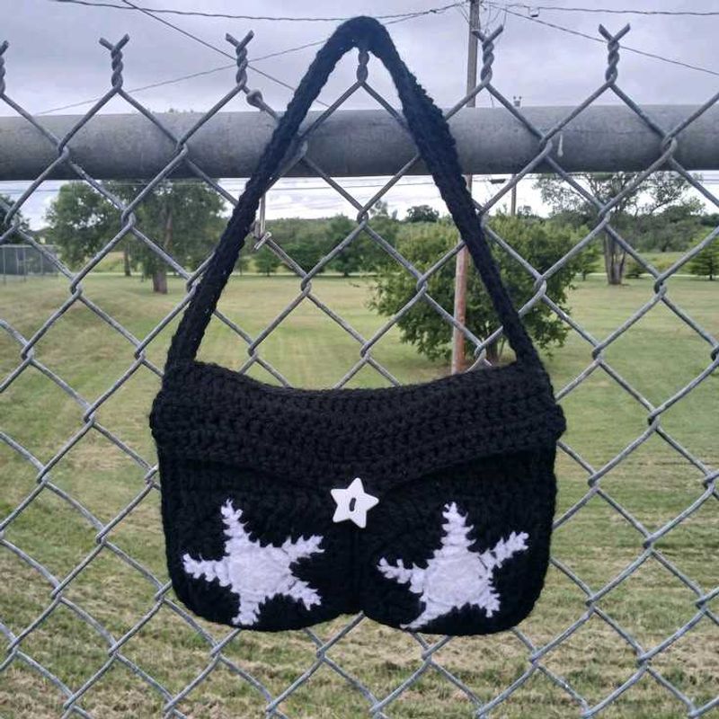 Crocheted Star Messenger Bag